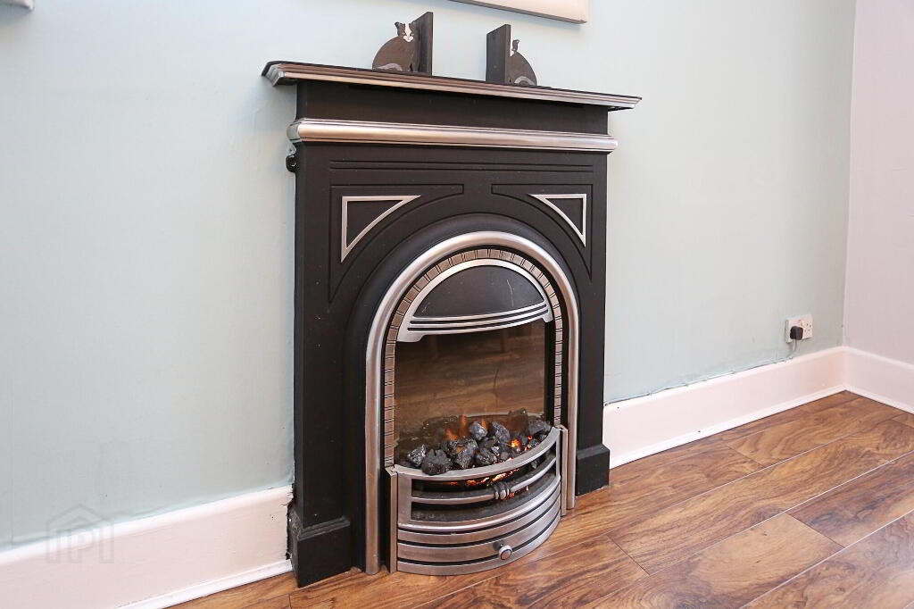 Photo 19 of 16 Graham Gardens, Belfast