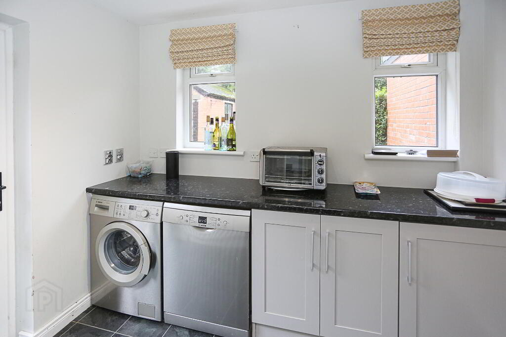 Photo 24 of 16 Graham Gardens, Belfast