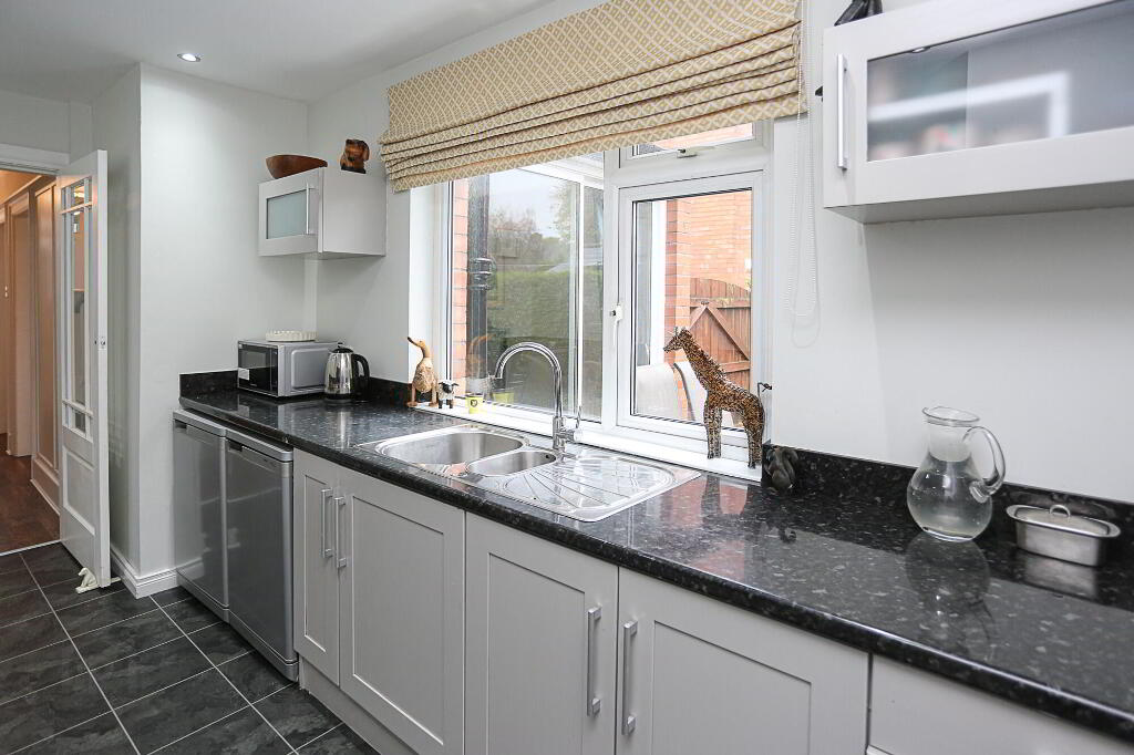 Photo 21 of 16 Graham Gardens, Belfast