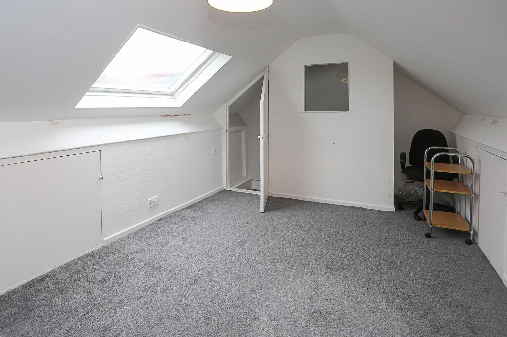 Photo 46 of 16 Graham Gardens, Belfast