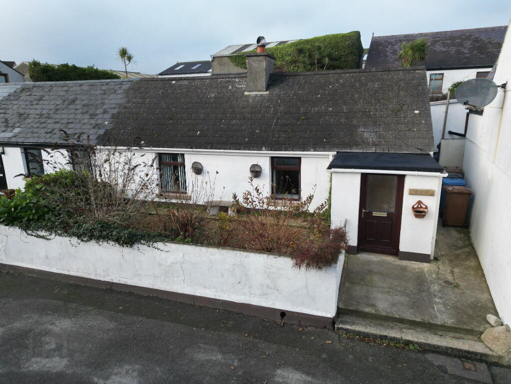 Photo 2 of 11 Shore Road, Annalong