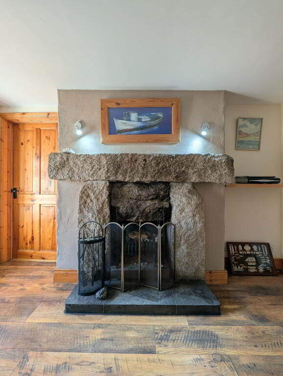 Photo 13 of 11 Shore Road, Annalong