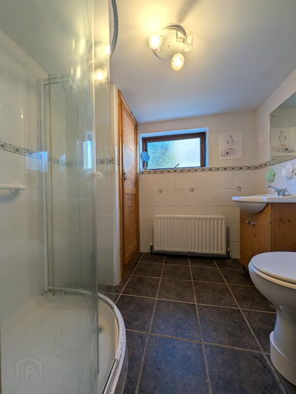 Photo 19 of 11 Shore Road, Annalong