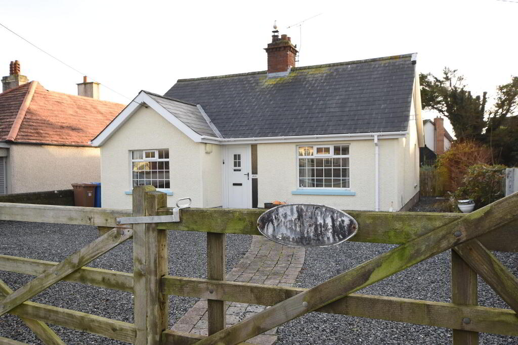 17 New Road, Portavogie, BT22 1EN