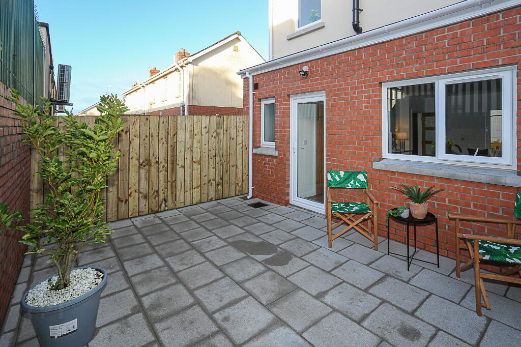 Photo 38 of 67 Dundela Street, Belfast