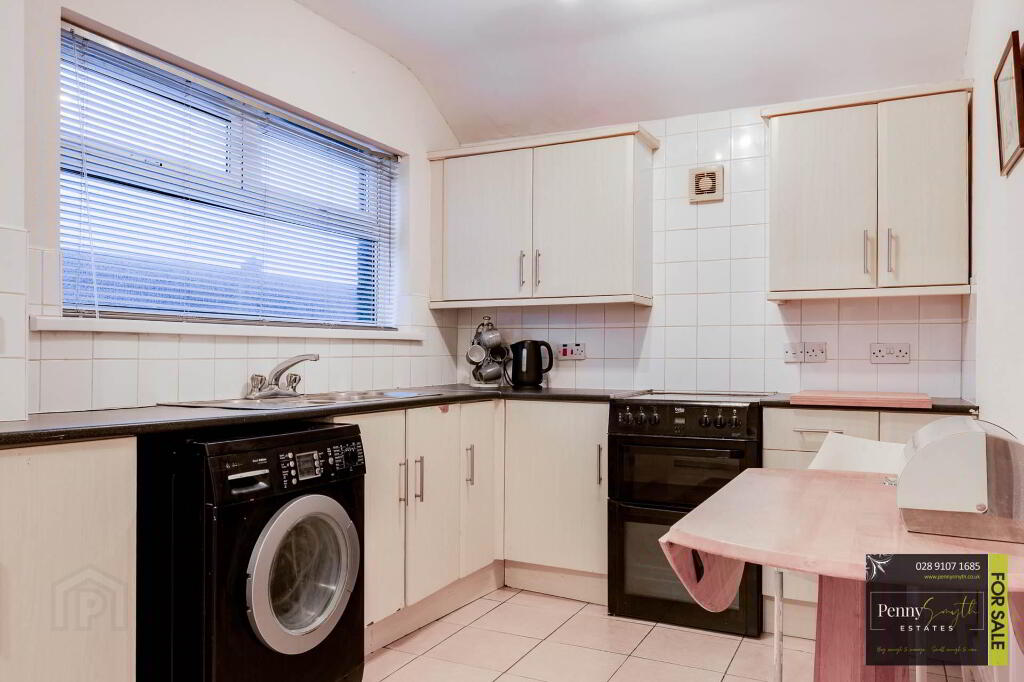 Photo 14 of 19a Clandeboye Road, Bangor