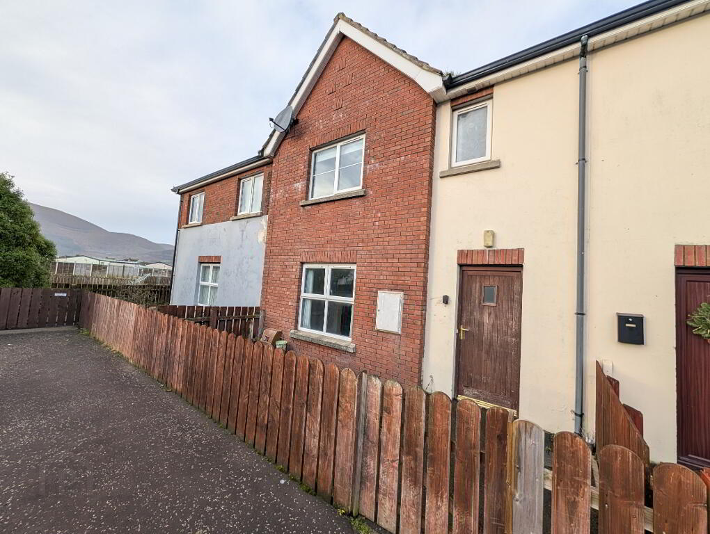 Photo 2 of 61 Boulevard Park, Newcastle