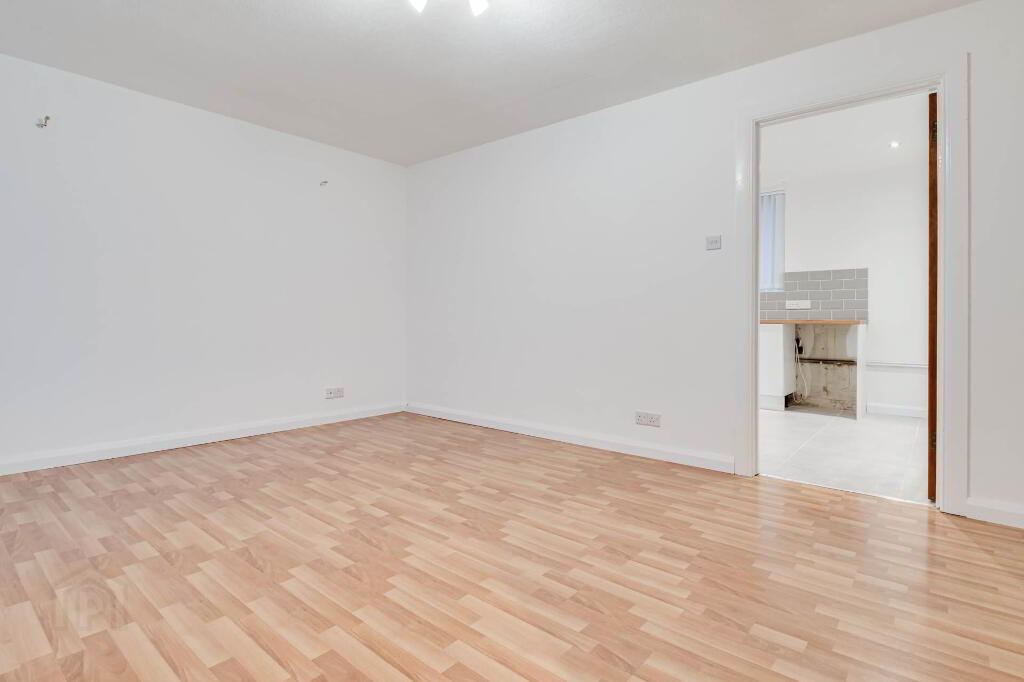 Photo 6 of 23 Ballyvester Grove, Bangor