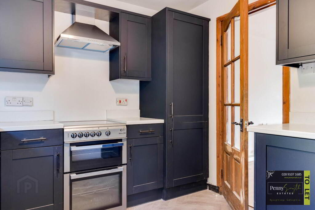 Photo 15 of 39 Meadowvale Crescent, Bangor