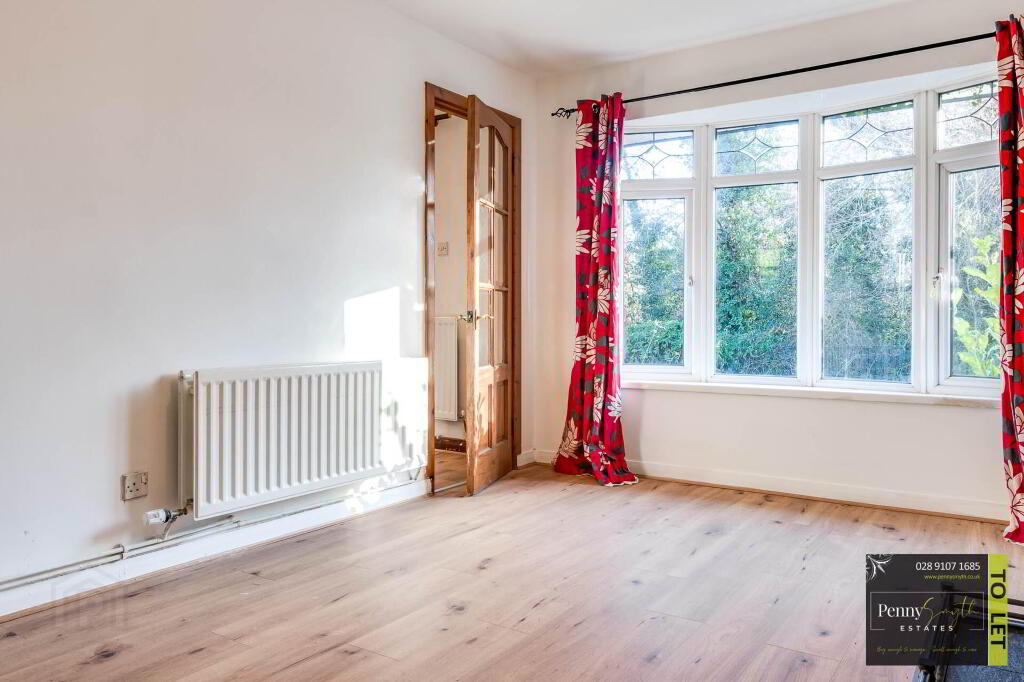 Photo 7 of 39 Meadowvale Crescent, Bangor