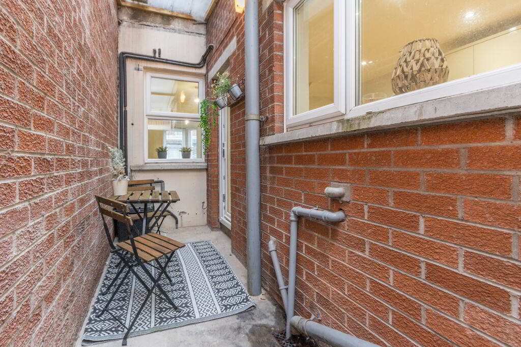 Photo 14 of 17 Belmont Avenue West, Belfast