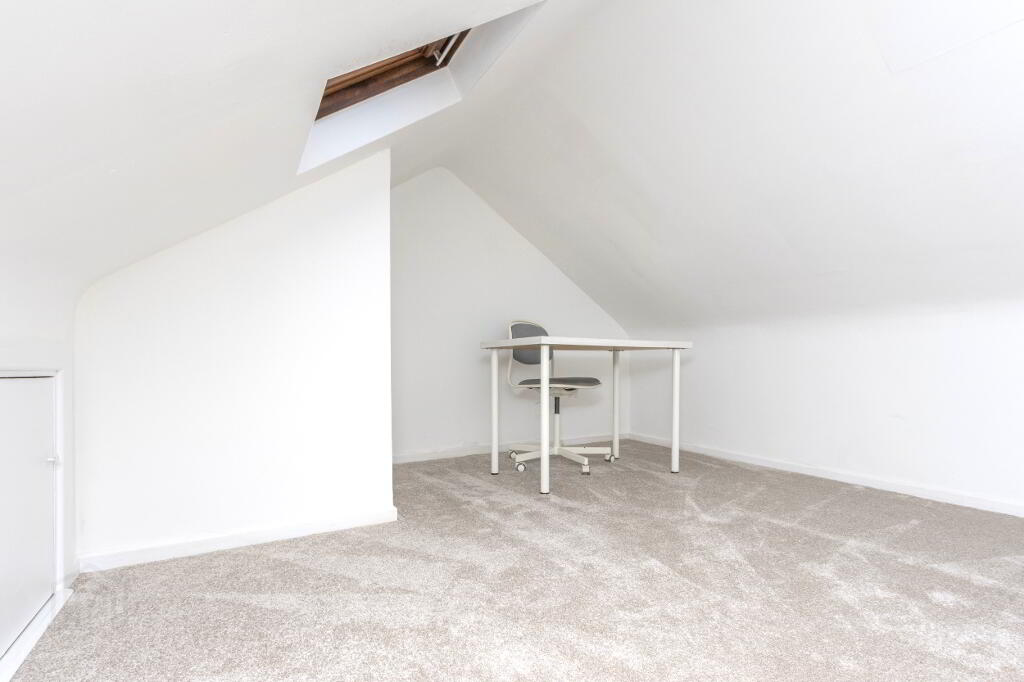 Photo 23 of 17 Belmont Avenue West, Belfast