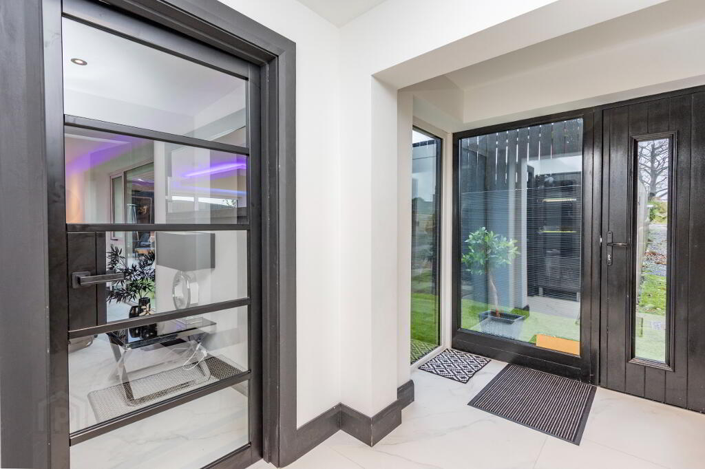 Photo 4 of 232 Ballygowan Road, Belfast