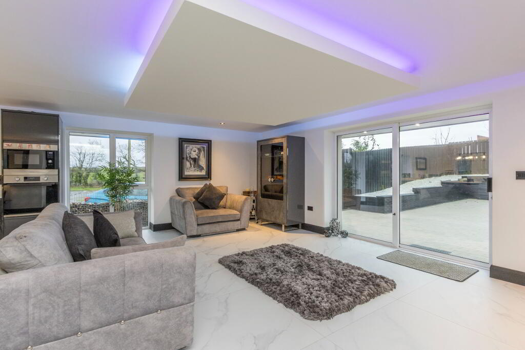 Photo 15 of 232 Ballygowan Road, Belfast