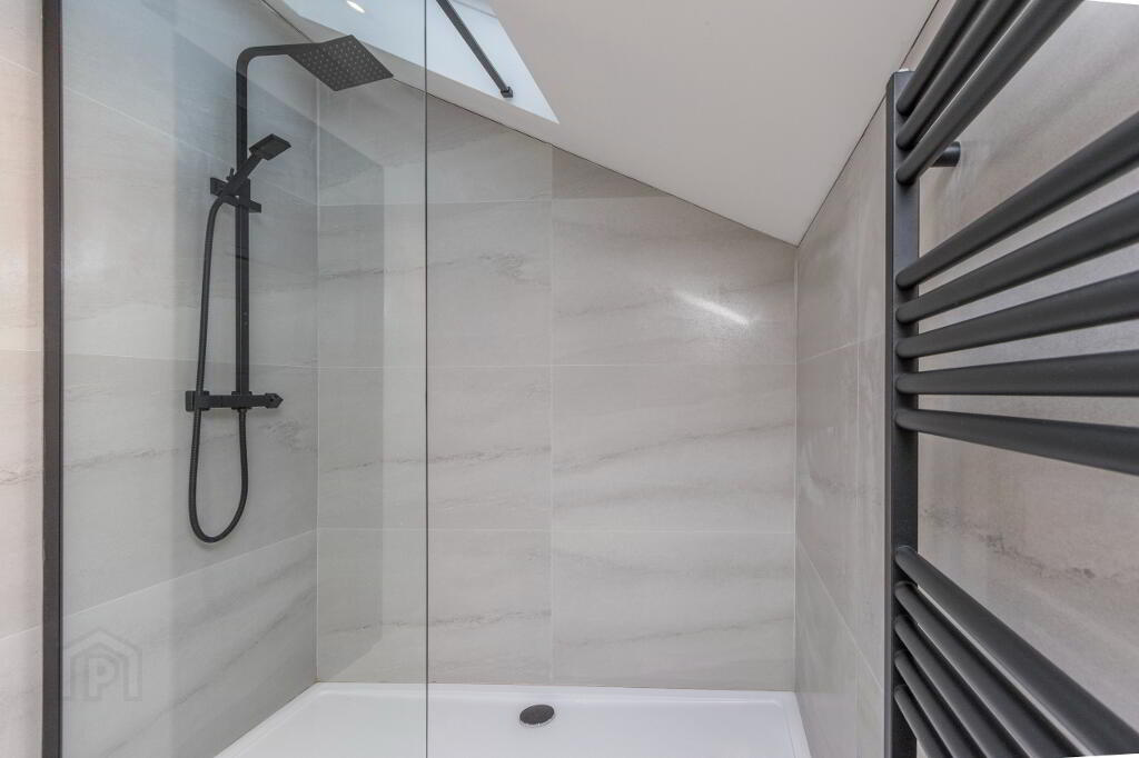 Photo 27 of 232 Ballygowan Road, Belfast