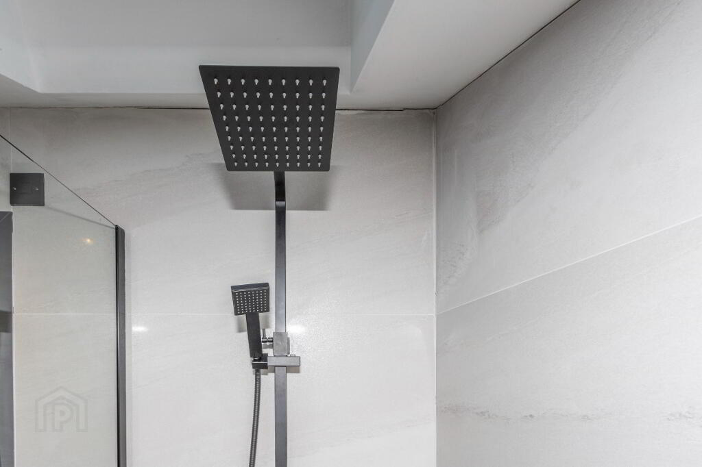 Photo 28 of 232 Ballygowan Road, Belfast