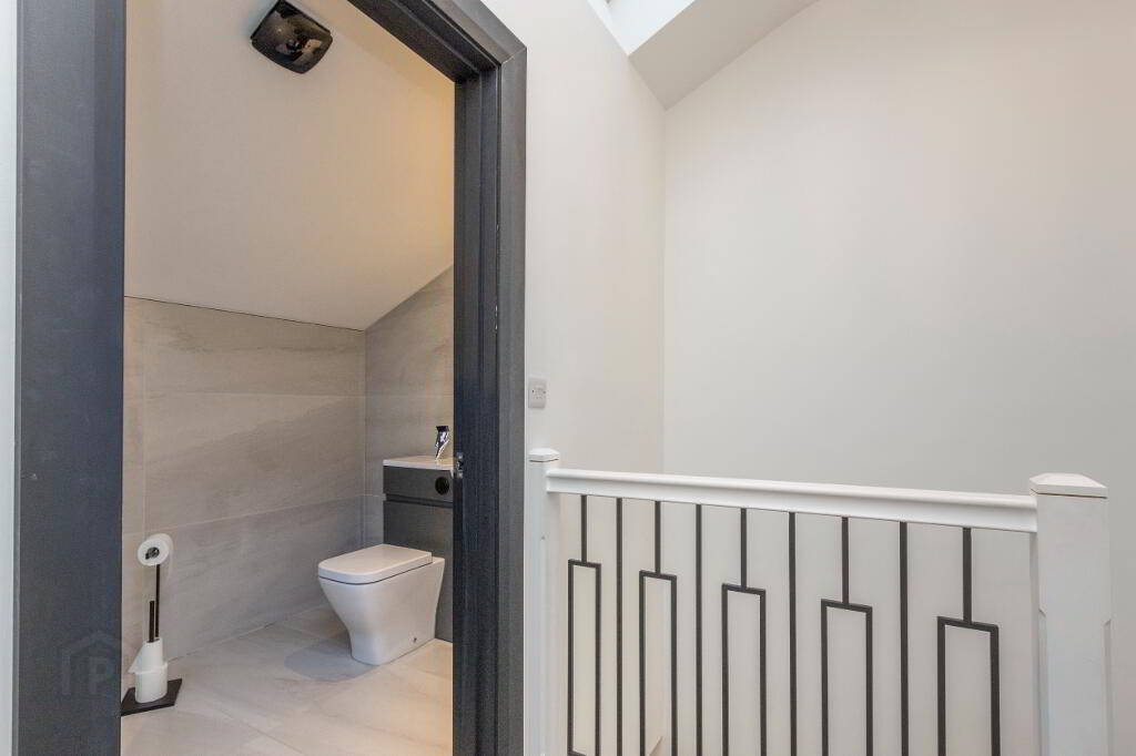 Photo 25 of 232 Ballygowan Road, Belfast