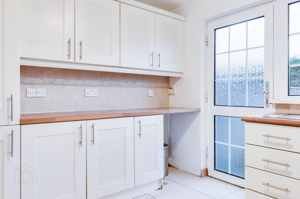 Photo 14 of 70 Ashbury Road, Bangor