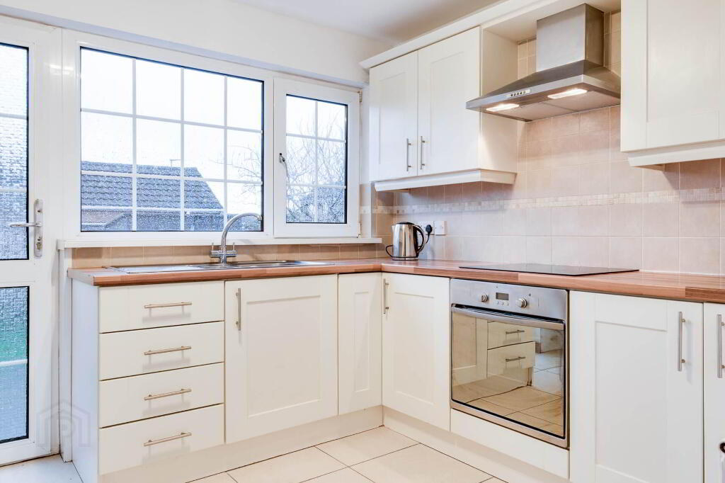 Photo 13 of 70 Ashbury Road, Bangor