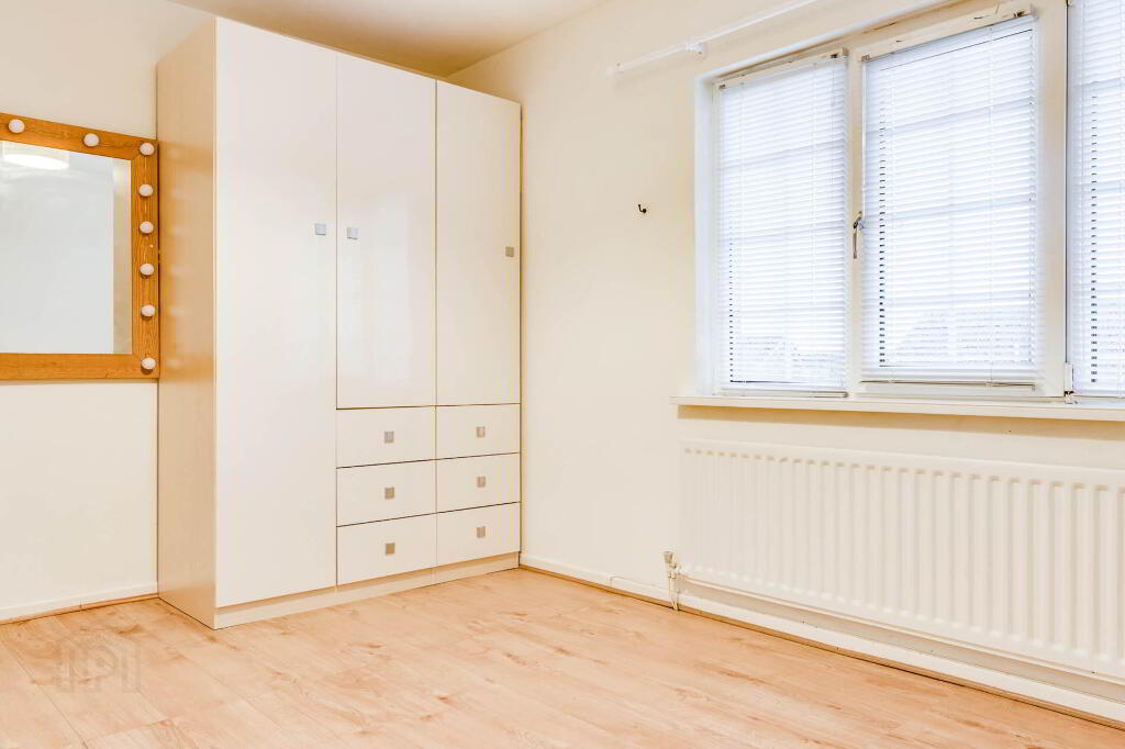 Photo 19 of 70 Ashbury Road, Bangor