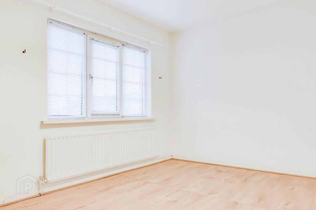 Photo 18 of 70 Ashbury Road, Bangor