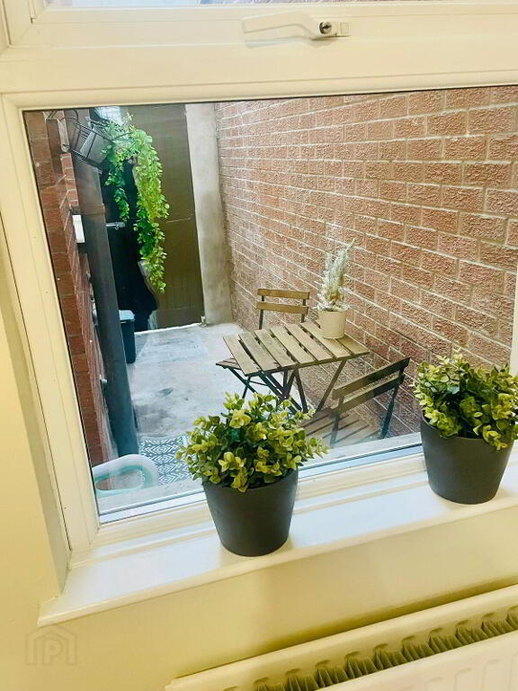 Photo 10 of 17 Belmont Avenue West, Belfast