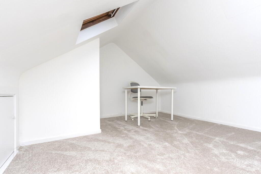 Photo 24 of 17 Belmont Avenue West, Belfast