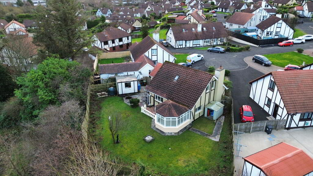 Photo 2 of 101 Templegrove, Cityside, L’derry