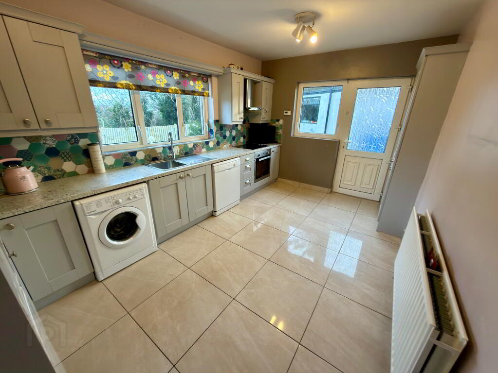 Photo 8 of 101 Templegrove, Cityside, L’derry