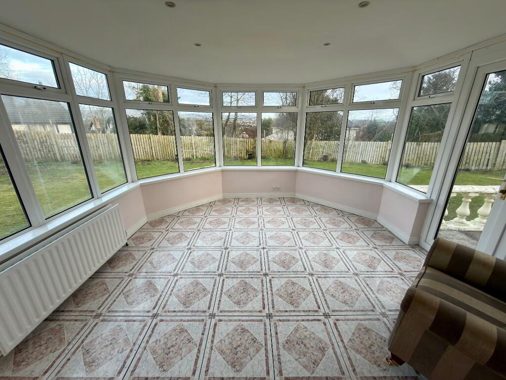 Photo 11 of 101 Templegrove, Cityside, L’derry