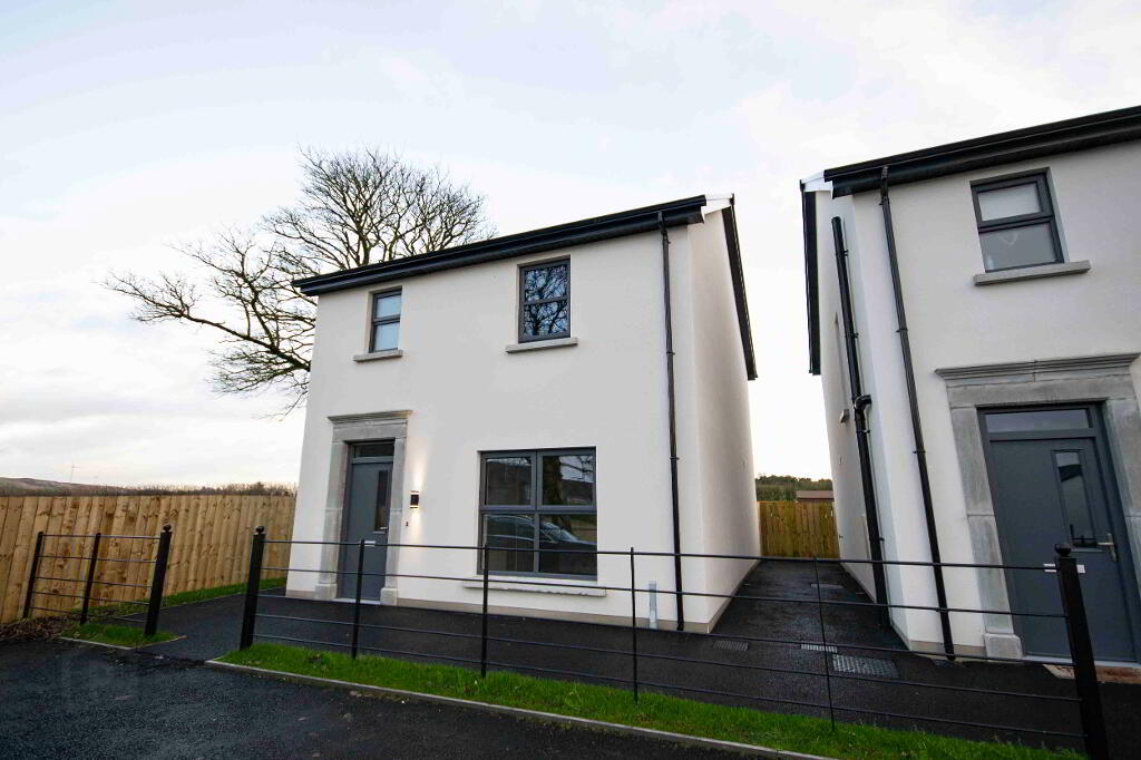 Photo 1 of 18 Milltown Mews, Loughmacrory