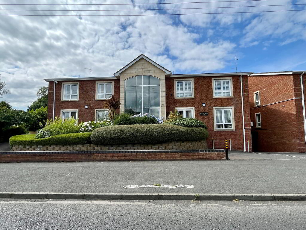 Photo 1 of 10 The Boundaries, Lurgan