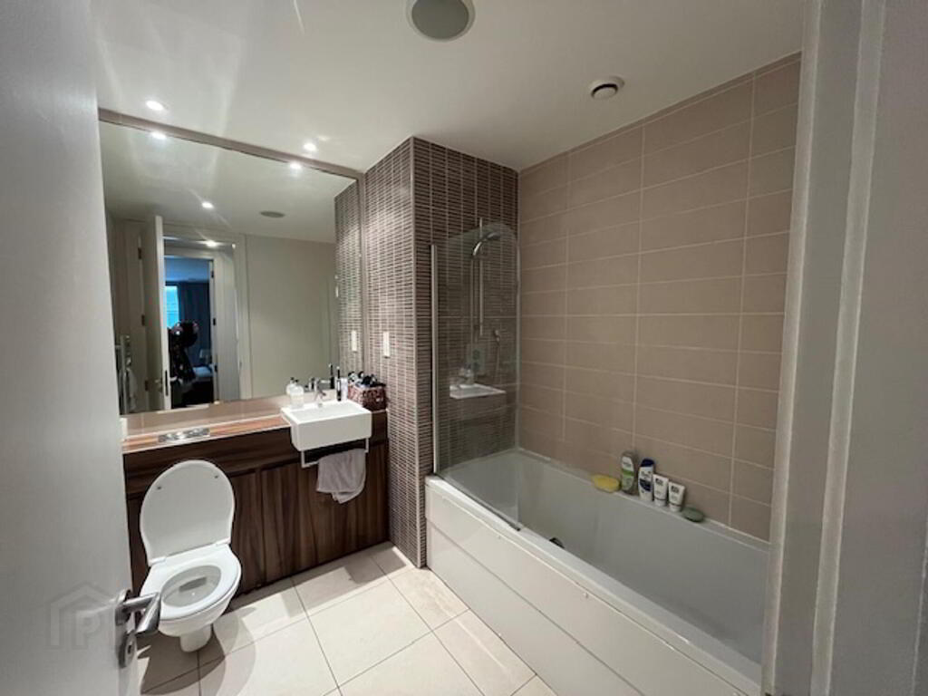 Photo 7 of 11.40 The Arc, 2 Queens Road, Belfast