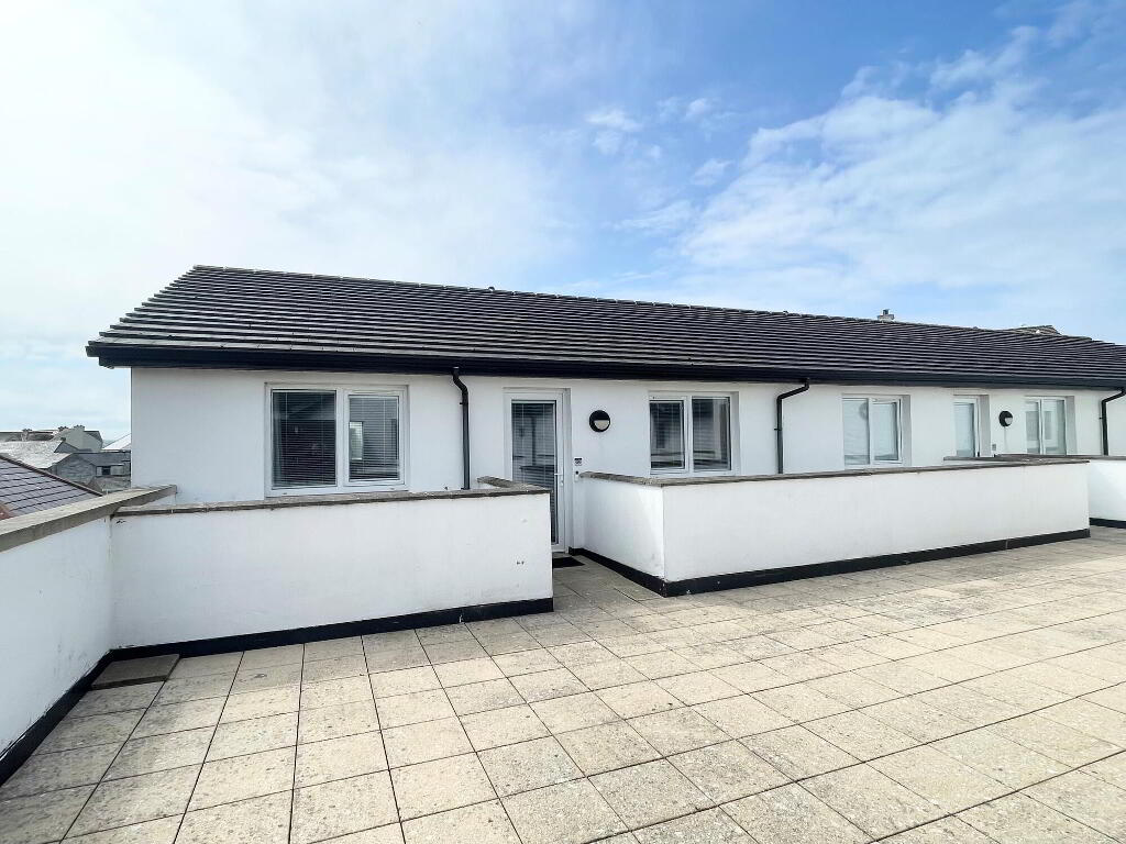 Apt 18, Peninsula Apartments, Causeway Street, Portrush, BT56 8AB