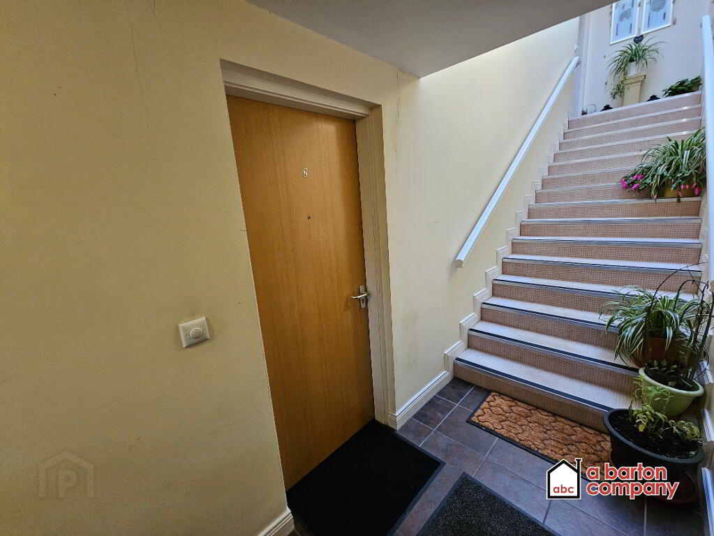 Photo 2 of Apt 2, 53 Ballyclare Road, Glengormley, Newtownabbey