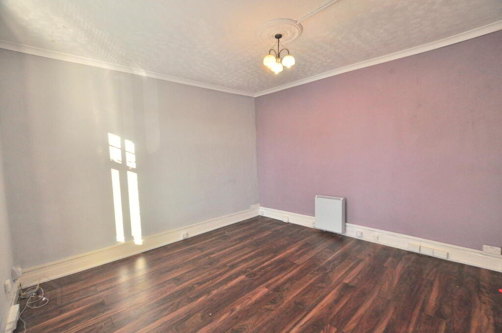 Photo 3 of Room 5, 126 Bloomfield Avenue, Belfast