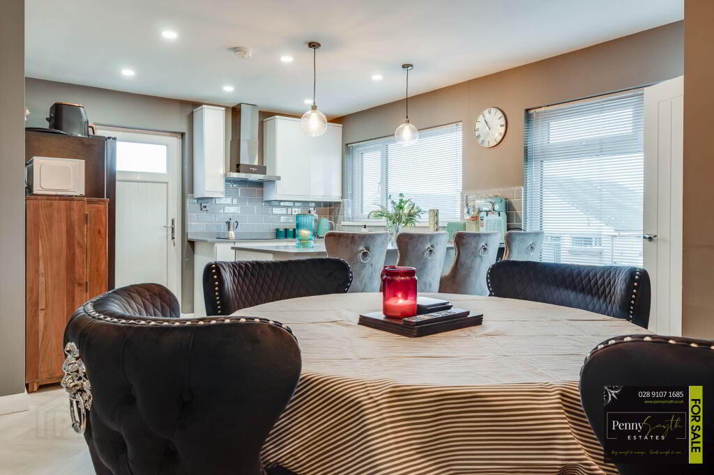 Photo 17 of 2 Melvin Park, Bangor