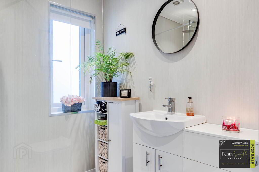 Photo 27 of 2 Melvin Park, Bangor