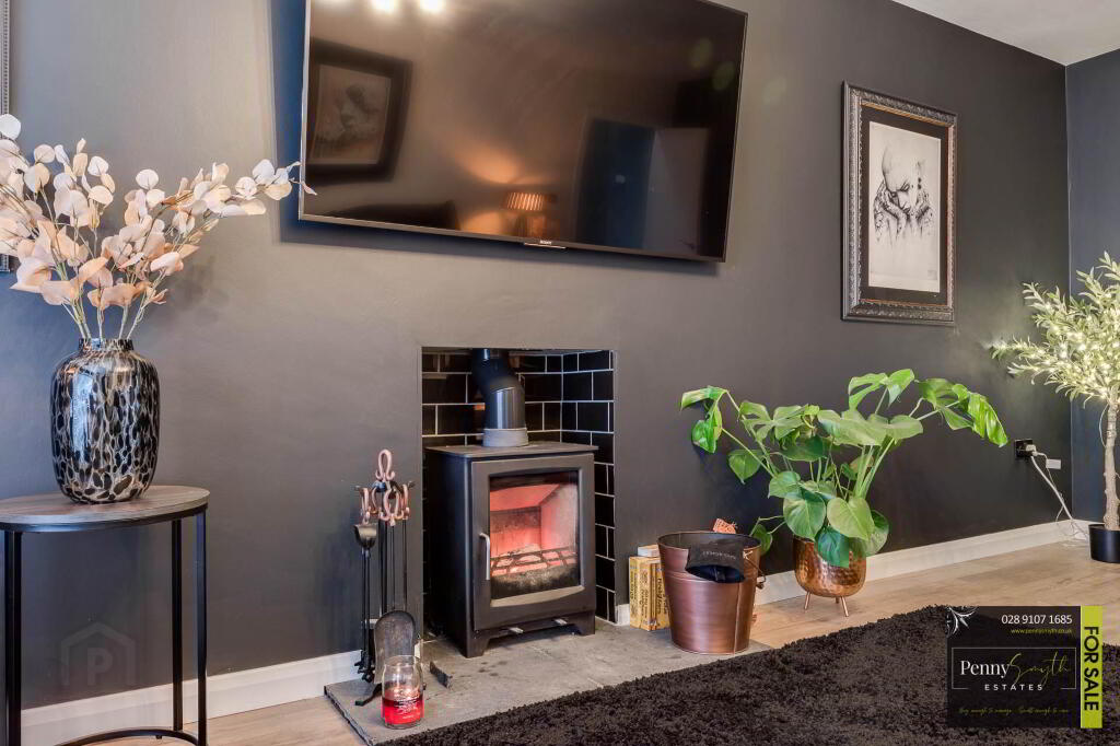 Photo 7 of 2 Melvin Park, Bangor