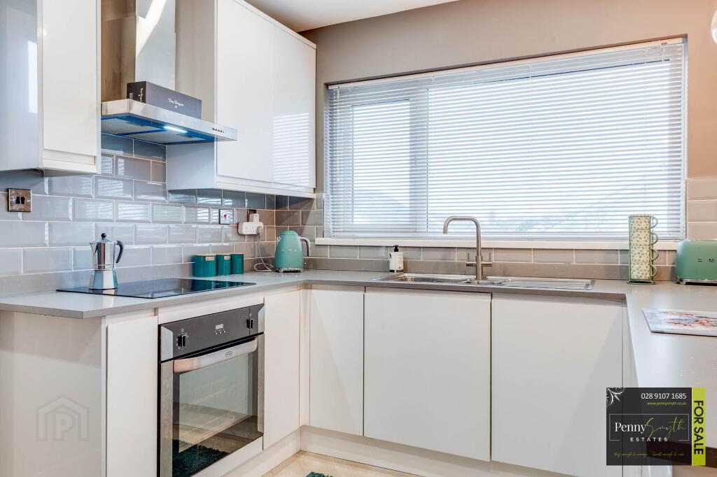 Photo 13 of 2 Melvin Park, Bangor