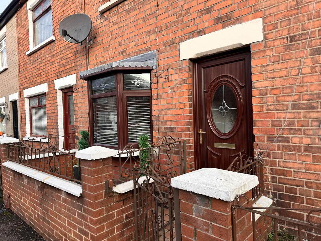 3 Bedroom Terraced in BT12 6AW