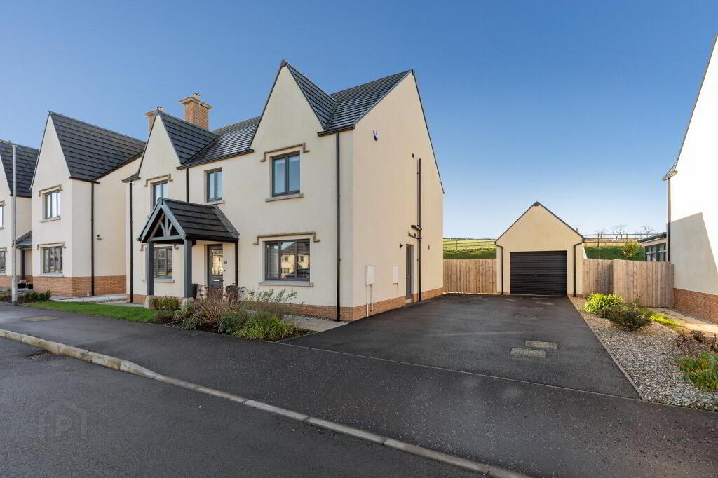 45 Ashgrove Walk, Comber, Newtownards, BT23 5PJ