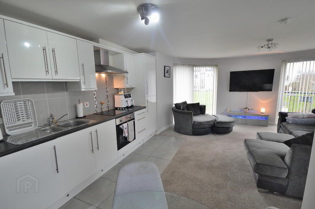 Photo 3 of 44 Linen Crescent, Bangor