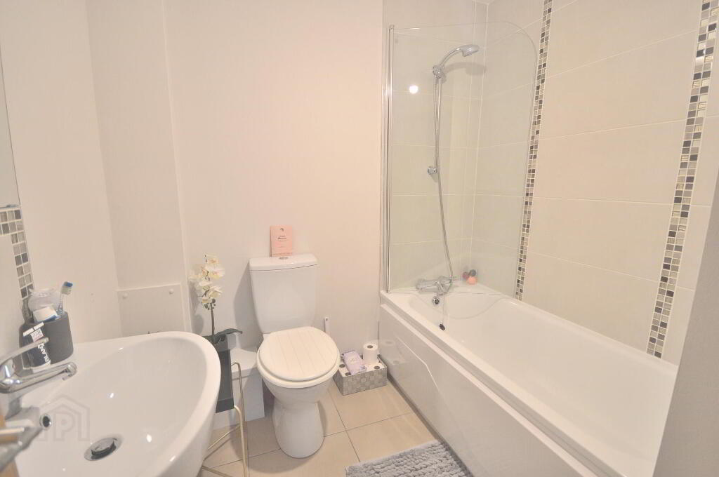 Photo 11 of 44 Linen Crescent, Bangor