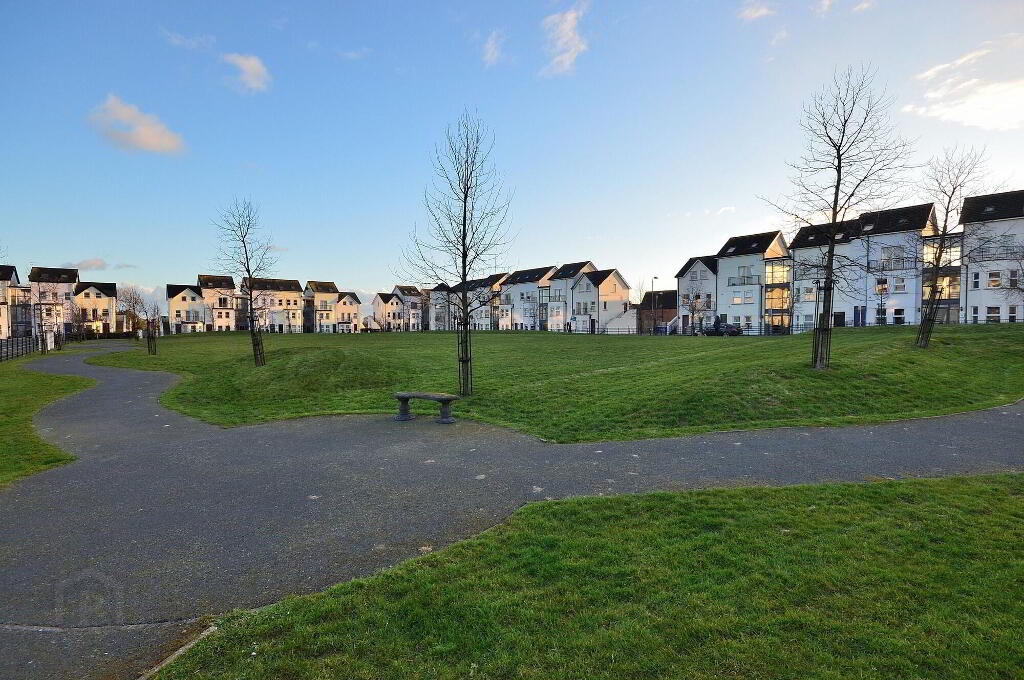 Photo 15 of 44 Linen Crescent, Bangor