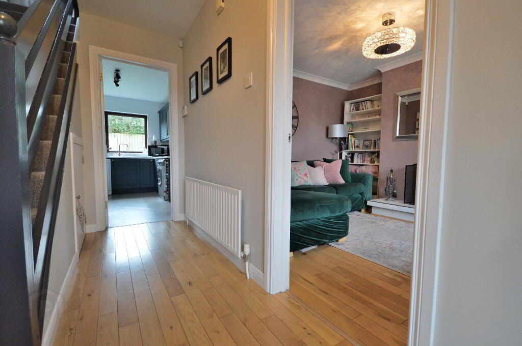 Photo 2 of 15 Glen Annesley Gardens, Bangor