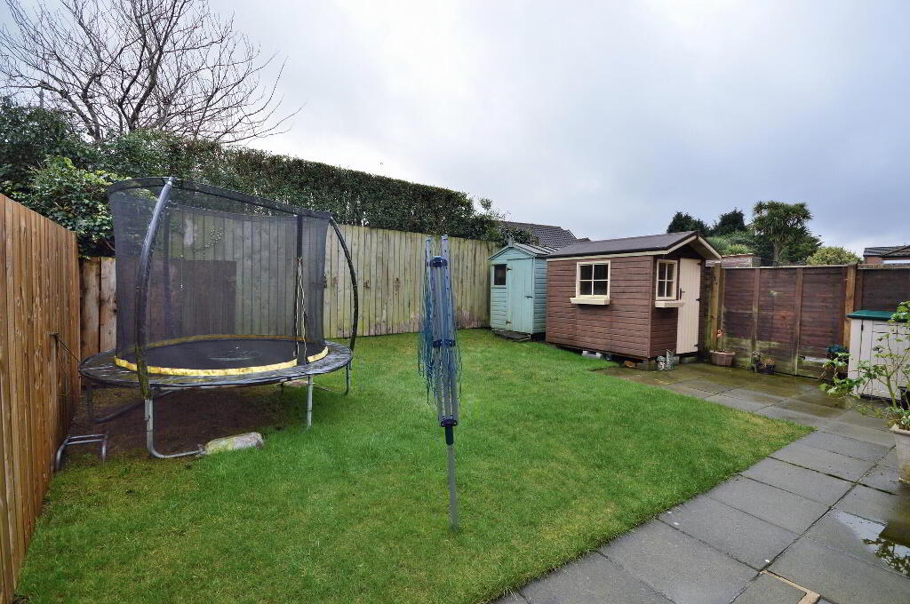 Photo 16 of 15 Glen Annesley Gardens, Bangor