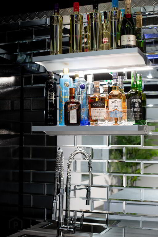 Photo 4 of Clothing Business, Newtownards Road, Belfast