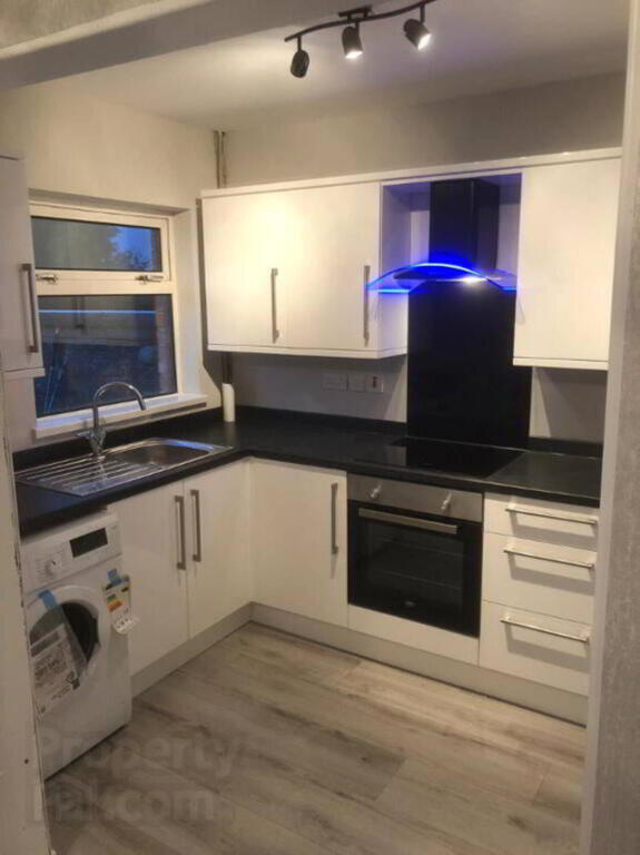 Photo 4 of 36 Silverstream Crescent, Bangor