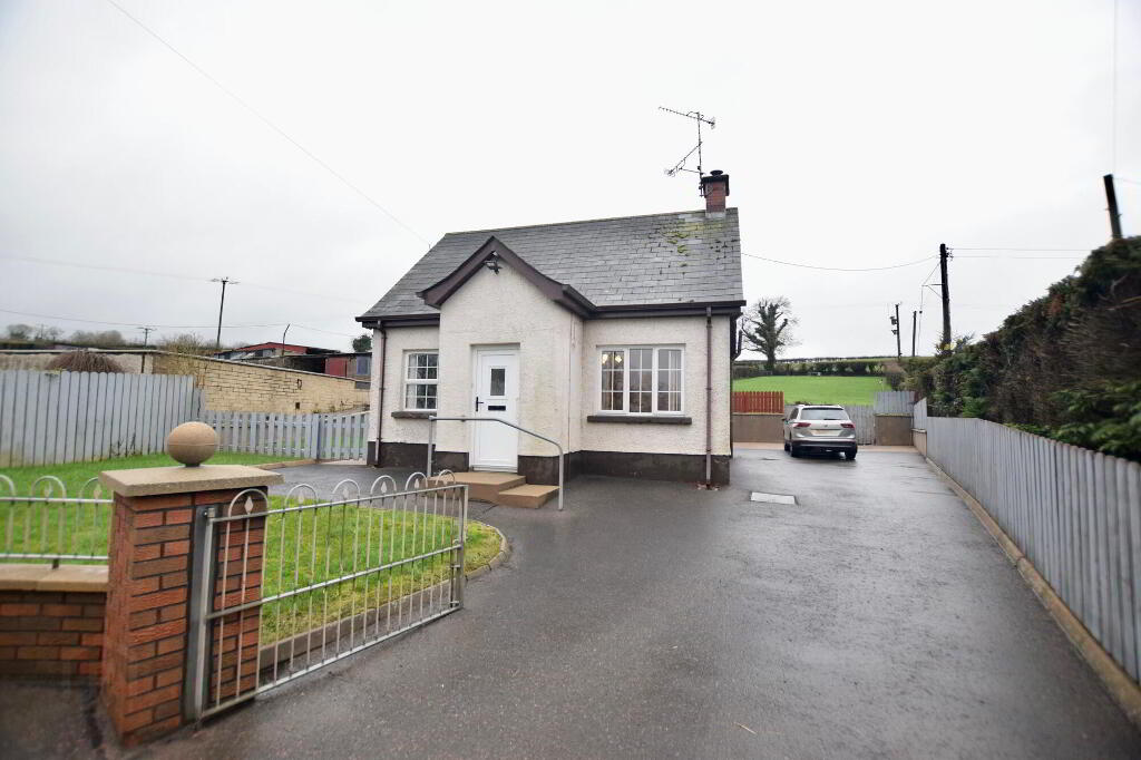 Photo 1 of 18 Coagh Road, Stewartstown